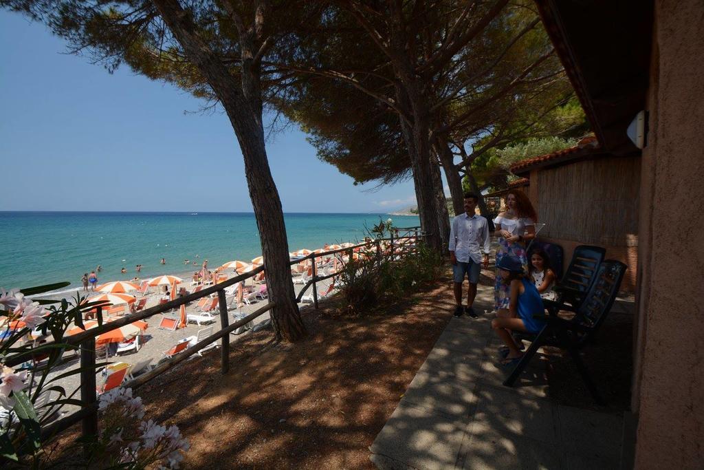 Lido Paradiso Resort Pisciotta Exterior photo