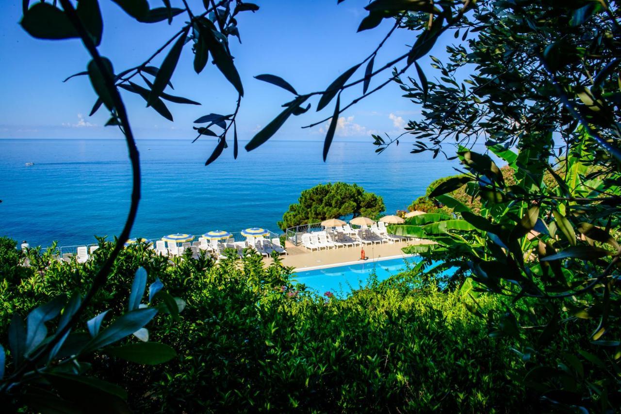 Lido Paradiso Resort Pisciotta Exterior photo