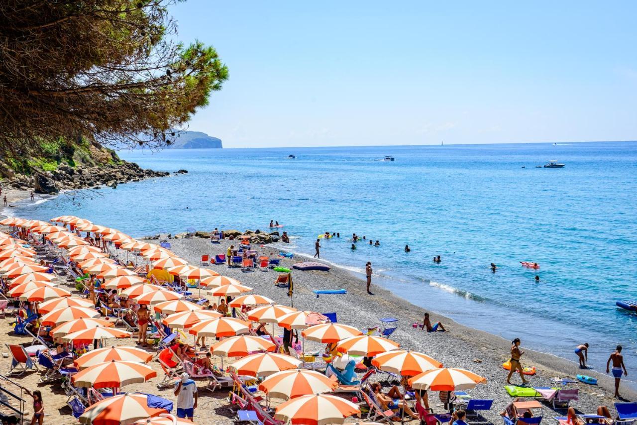 Lido Paradiso Resort Pisciotta Exterior photo