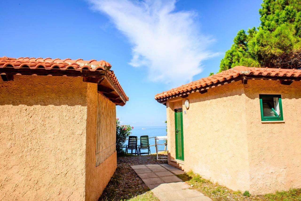 Lido Paradiso Resort Pisciotta Exterior photo