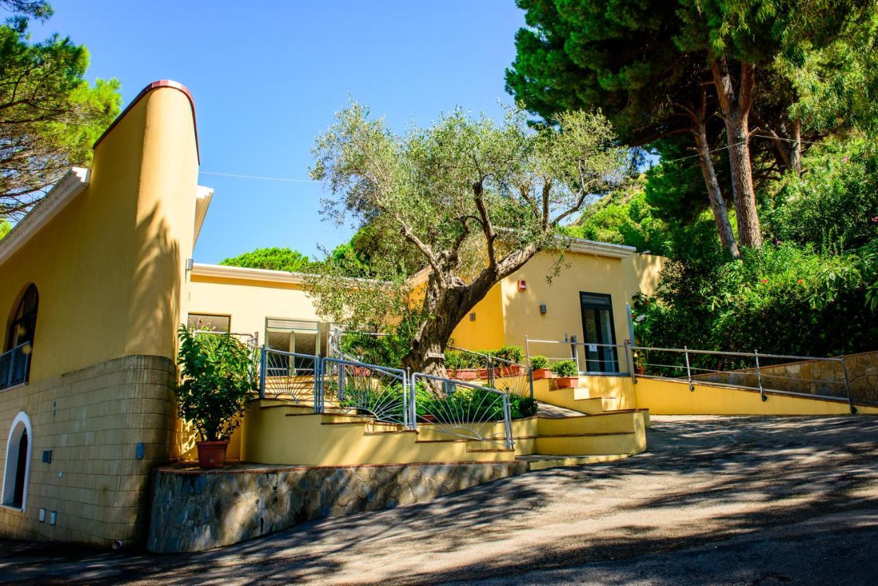 Lido Paradiso Resort Pisciotta Exterior photo